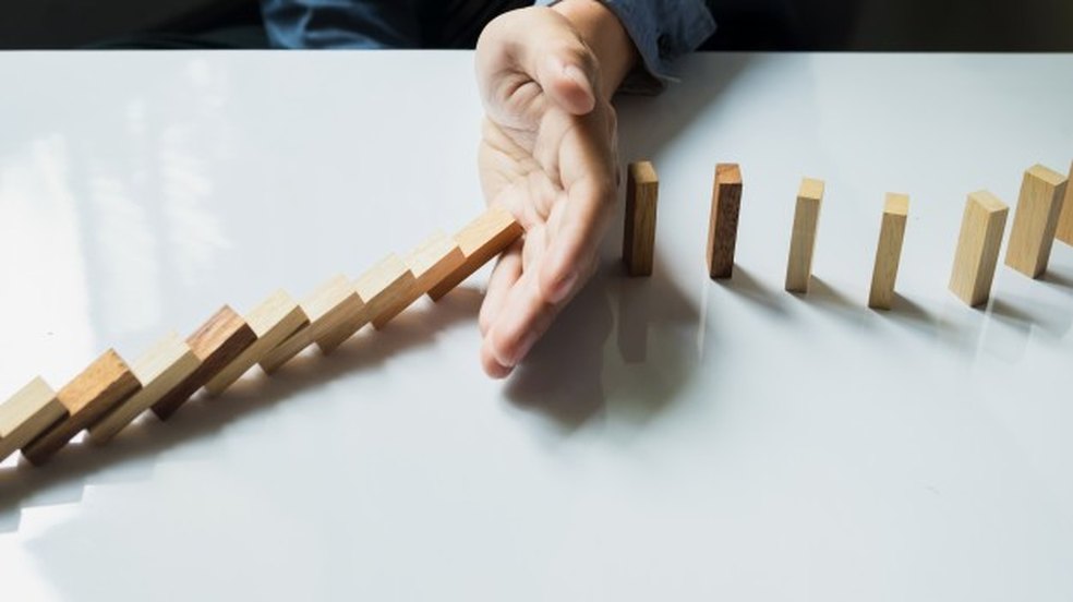 Confiança da indústria cai em maio, diz pesquisa