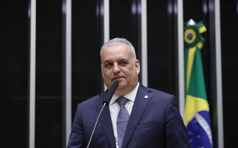 Alfredo Gaspar celebra rejeição de Messias no Senado e chama resultado de “derrota humilhante” de Lula