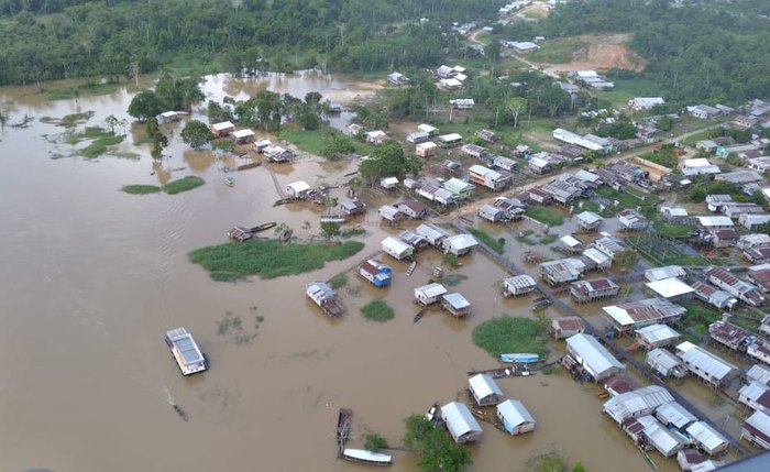 O território fica localizado nos municípios de Atalaia do Norte e Guajará, no oeste do estado do Amazonas