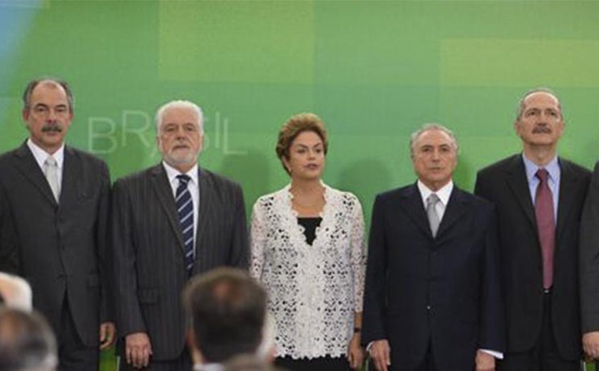 Dilma reúne equipe ministerial pela primeira vez após reforma