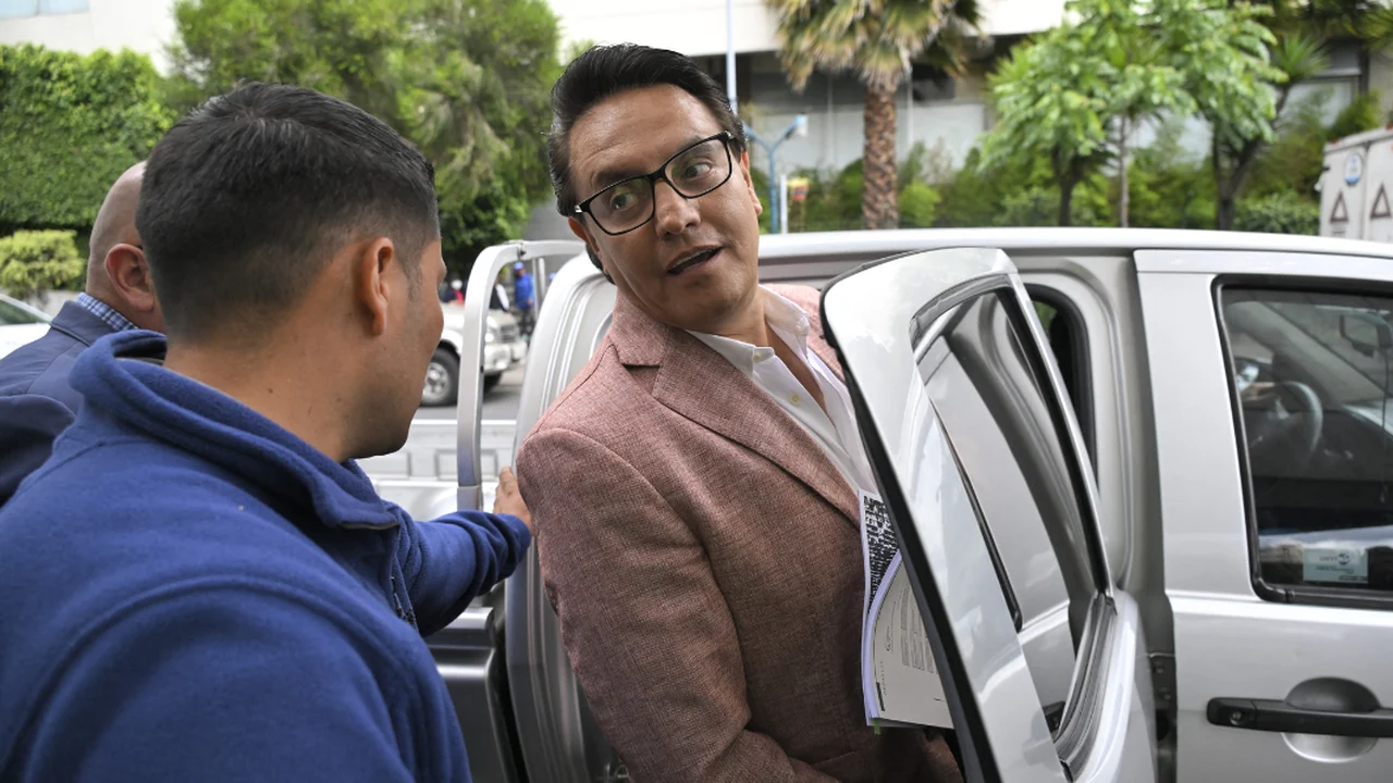 Sucessor de candidato assassinado no Equador denuncia ameaças de morte na véspera das eleições presidenciais