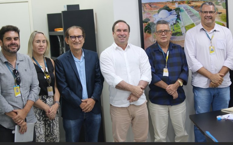 Prefeito Luciano recebe a visita do novo superintendente dos Correios em Alagoas