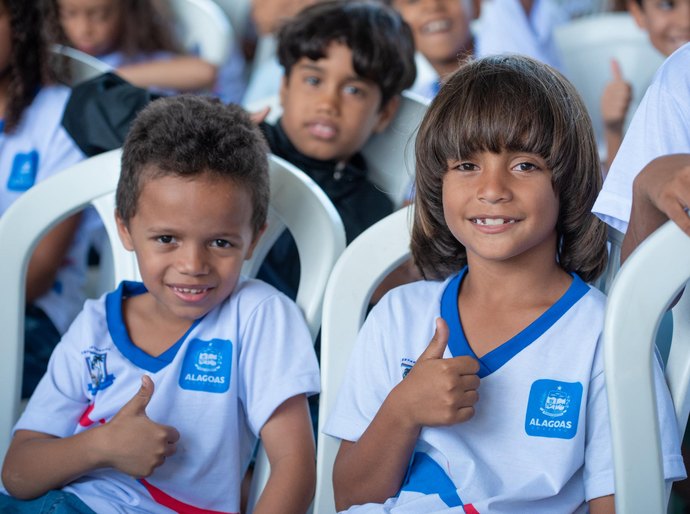 Governo reúne 102 municípios para celebrar avanços na Educação e fortalecer Regime de Colaboração