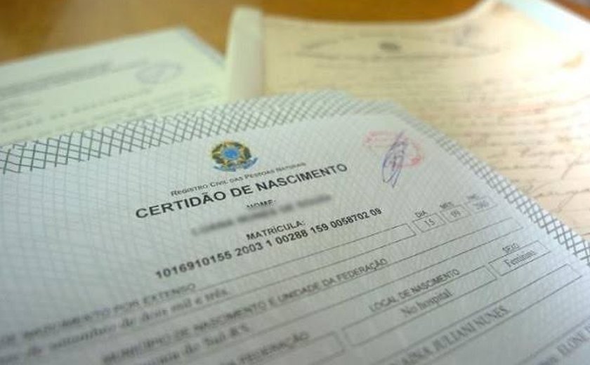 Projeto Pai Consciente busca incluir nome do pai em certidões de nascimento