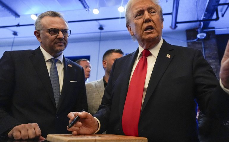 Fala de Trump sobre Groenlândia é tentativa de forçar submissão de outros países, diz ex-diplomata