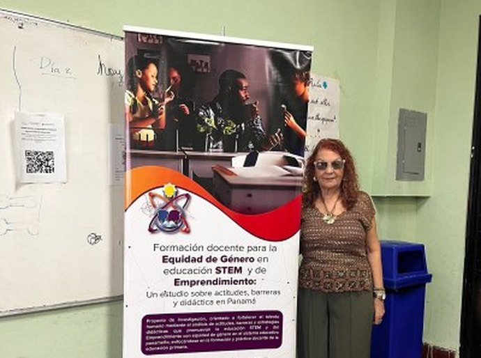 Docentes do Cedu pesquisam currículo e gênero no Panamá