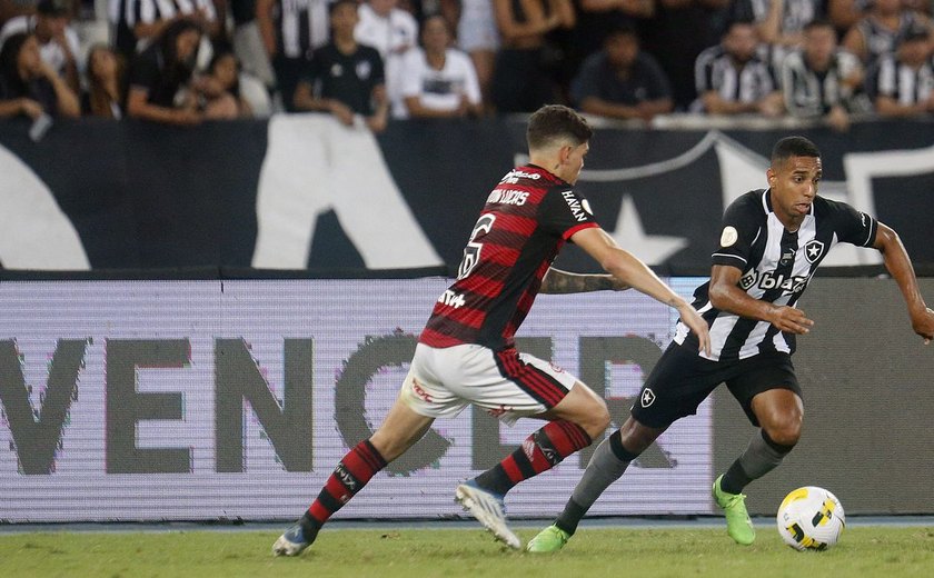Brasileiro: Flamengo e Botafogo disputam clássico no Maracanã