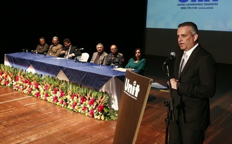 Segurança pública de Alagoas tem mais 120 policiais pós-graduados