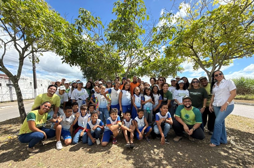 Alurb encerra semana com ações de combate à dengue, educação ambiental e arborização