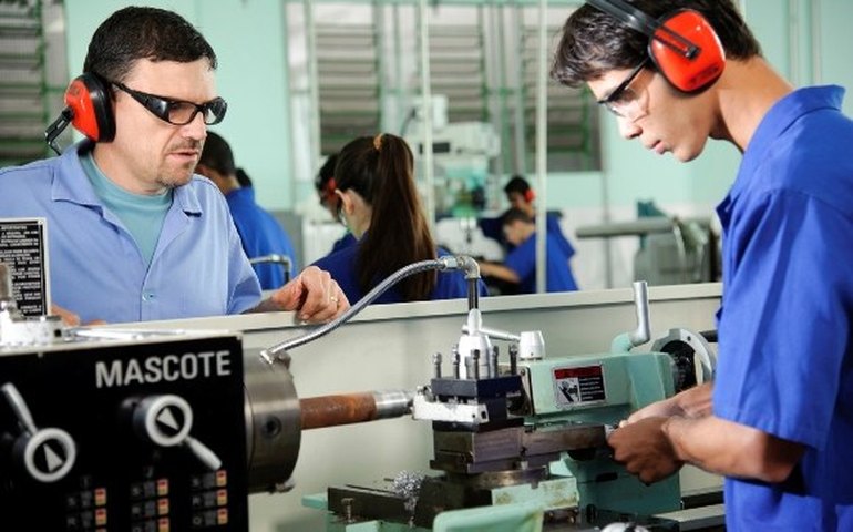 Reestruturação do Pronatec é debatida com diretores de escolas