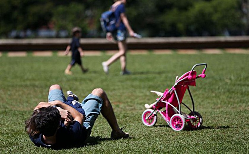 Hoje é Dia: paternidade responsável e direitos humanos são destaques