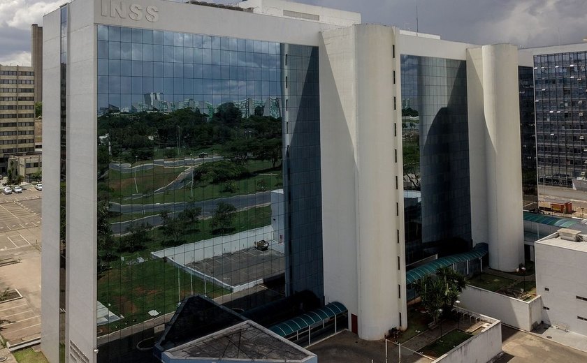 INSS estima iniciar ressarcimento de aposentados no dia 24 de julho