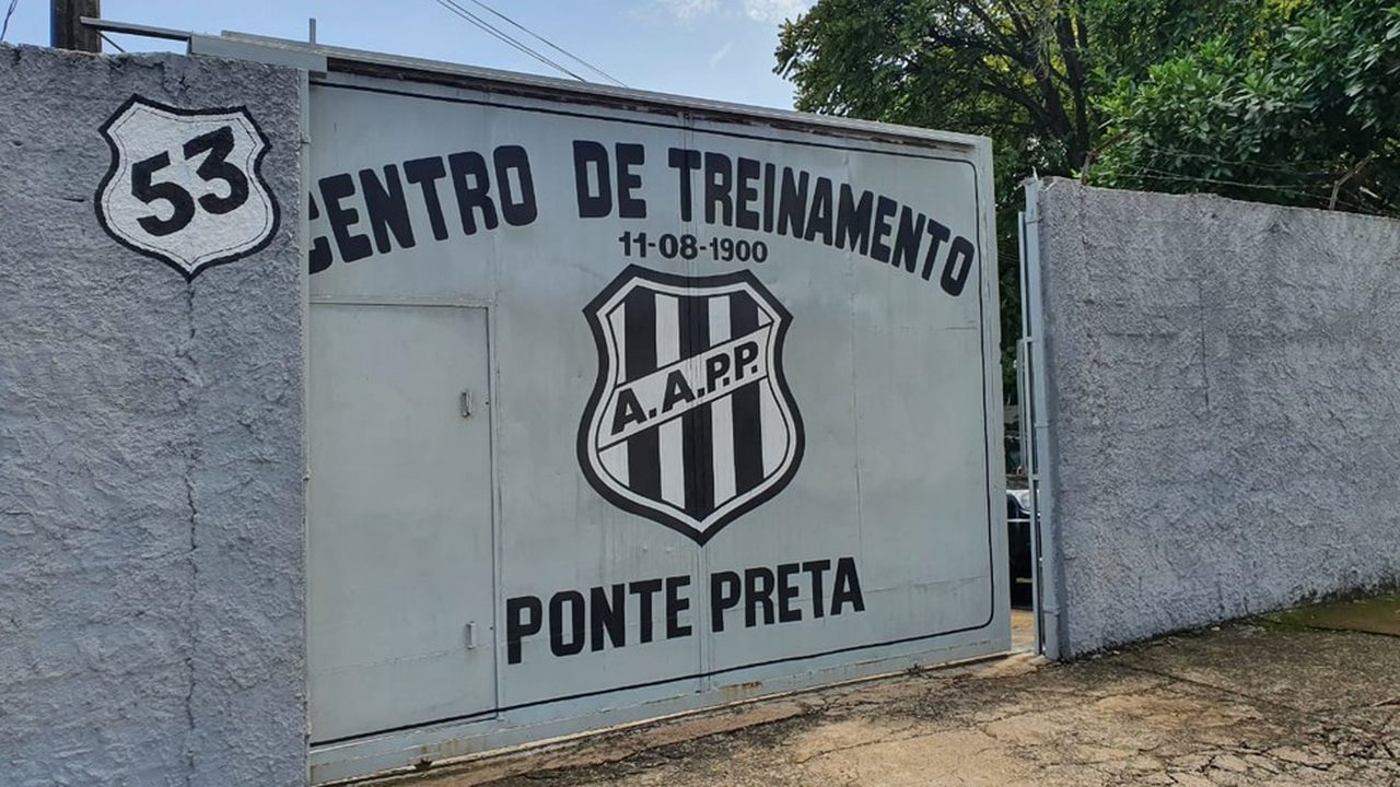 Ponte Preta negocia com Avaí para contratar atacante Vinícius Leite