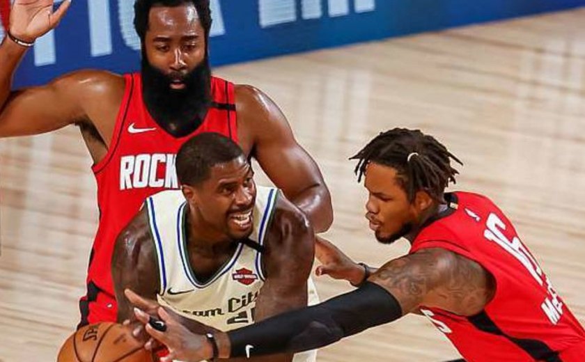 Rockets superam grande atuação de Antetokounmpo e batem Bucks pela rodada da NBA