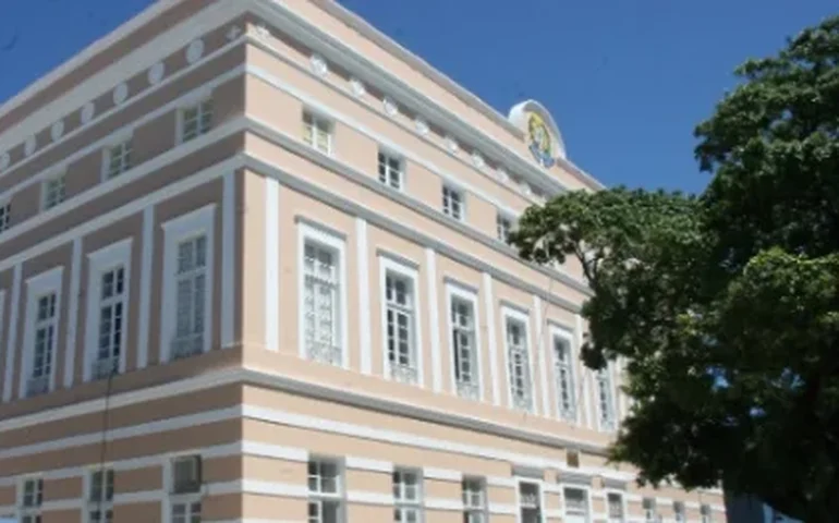 Publicado edital para preenchimento de vaga de conselheiro do TCE/AL