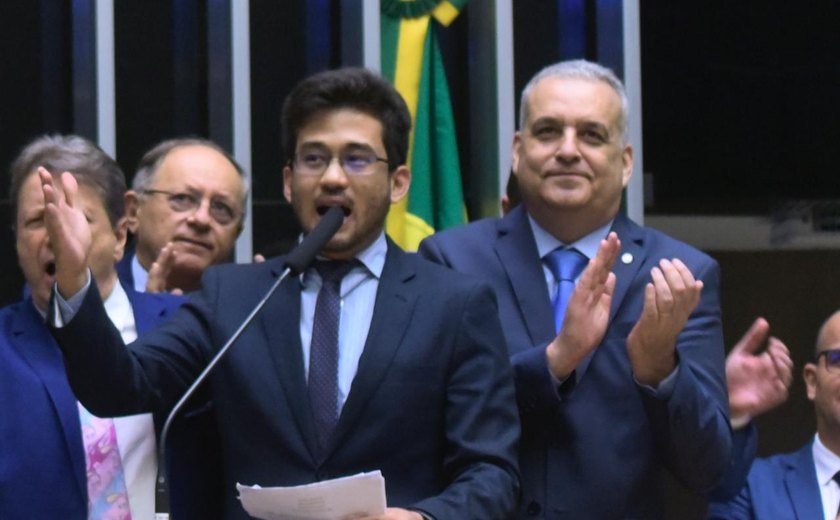 Alfredo Gaspar e Kim Kataguiri garantem aprovação de projeto que torna penas mais rígidas