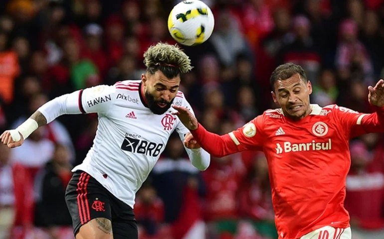 Internacional derrota o Flamengo na estreia do técnico Dorival Junior