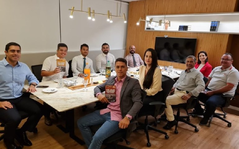 Comissão da OAB cria Clube da Leitura para estimular oratória e pensamento crítico