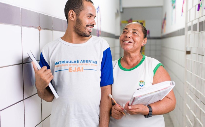 Programa Brasil Alfabetizado abre matrículas em Maceió