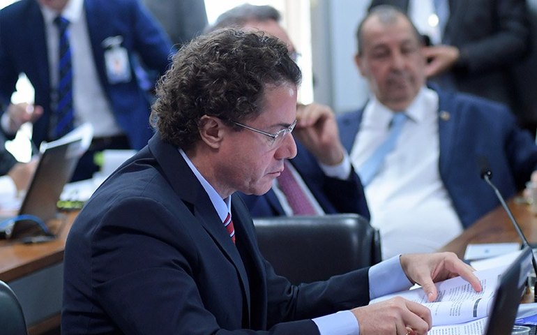 CCJ aprova transformar cargo de técnico do MPU em cargo de nível superior