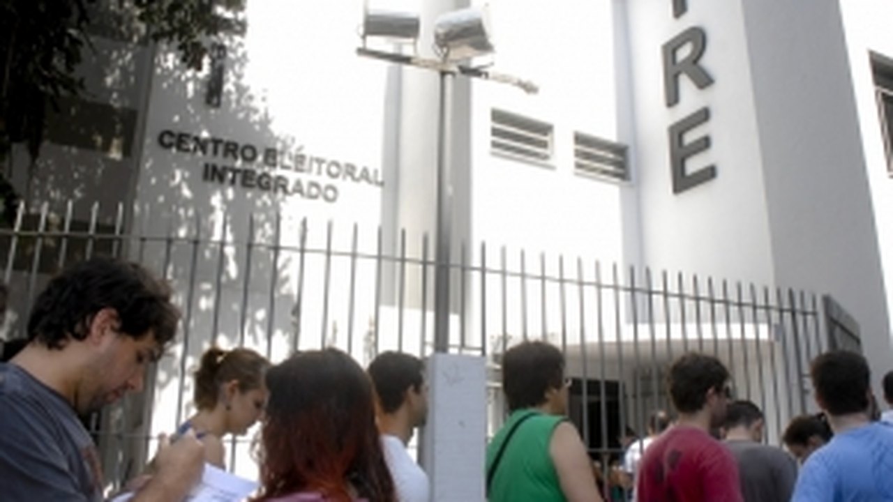 Candidatos e eleitores devem ficar atentos às regras da Justiça Eleitoral