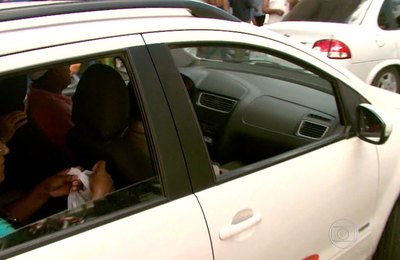 Uber ou 'Pirata', quem é o verdadeiro concorrente do taxista?