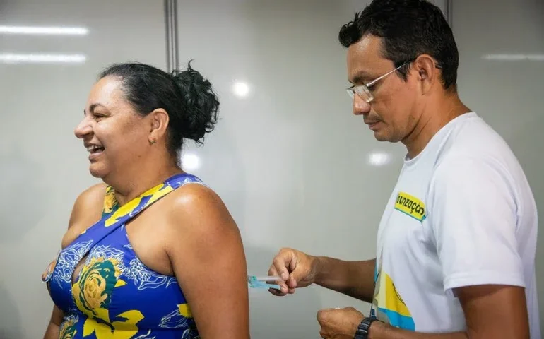 Começa estratégia piloto de vacinação contra a dengue com imunizante 100% nacional