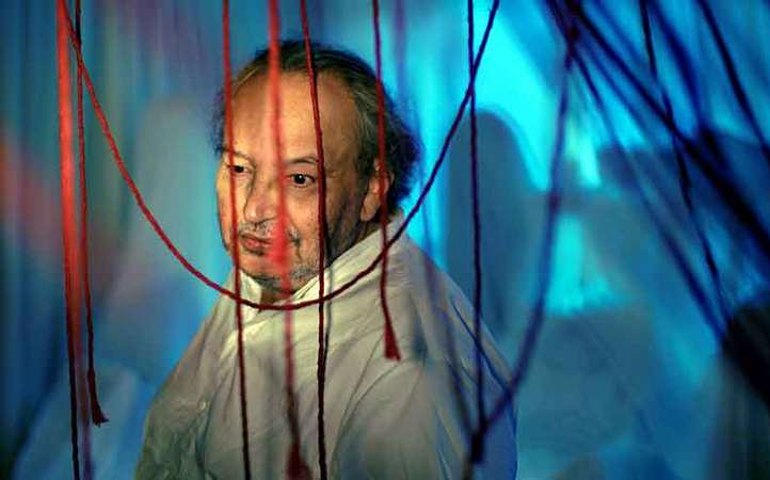 Em &#8216;Ítaca&#8217;, Cacá Carvalho vira Odisseu em retorno ao lar pós-pandemia