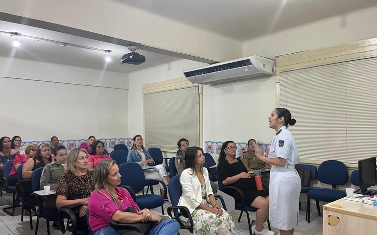 Servidoras da SSP participam de palestras alusivas ao Outubro Rosa