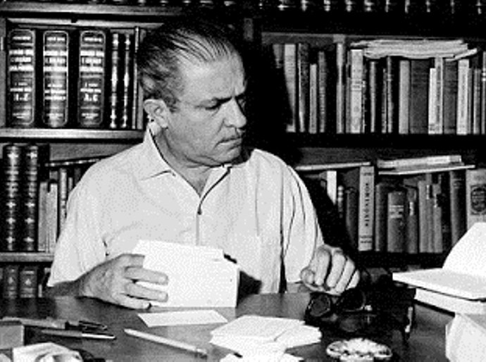 Aurélio Buarque recebe homenagens em Passo de Camaragibe