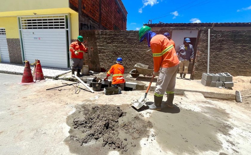 Infraestrutura reconstrói sistema de drenagem no Benedito Bentes