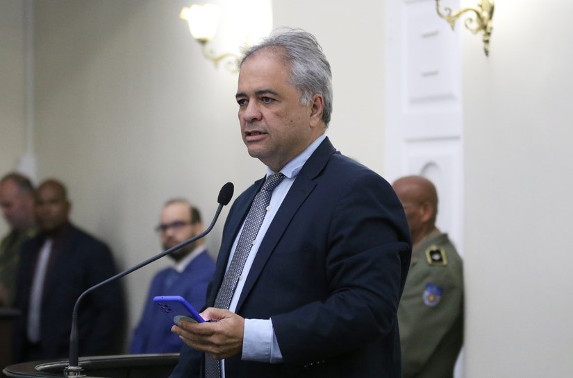 Silvio Camelo solicita celeridade na apreciação do projeto de precatórios do Fundef