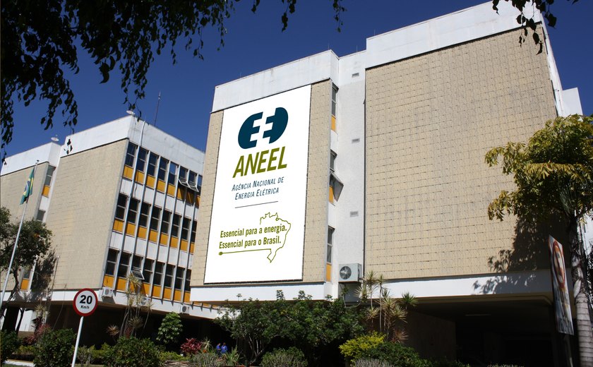 Aneel defende que parte de subsídios embutidos em conta sejam repassados à União