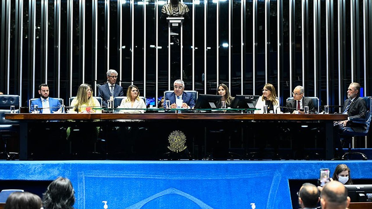 Todos iguais