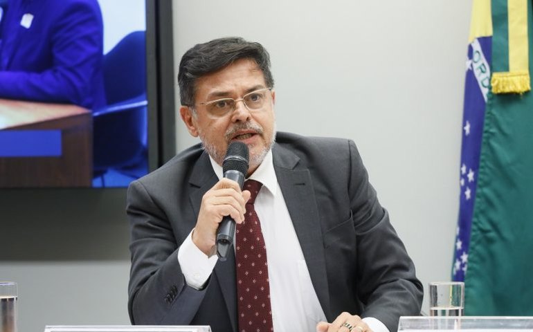 Ex-deputado Eduardo Barbosa morre em Brasília