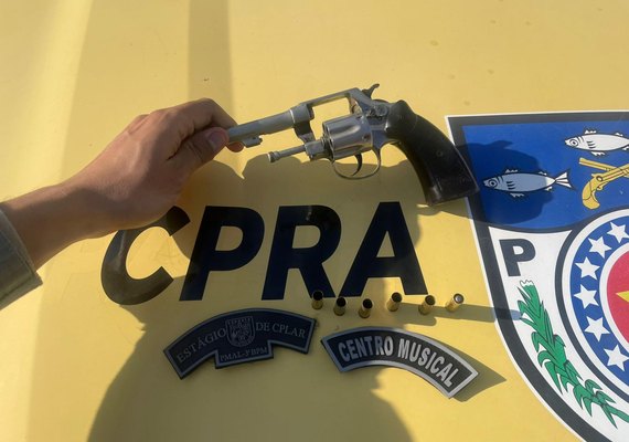 PM apreende arma de fogo, maconha, cocaína e clorofórmio em ações no interior