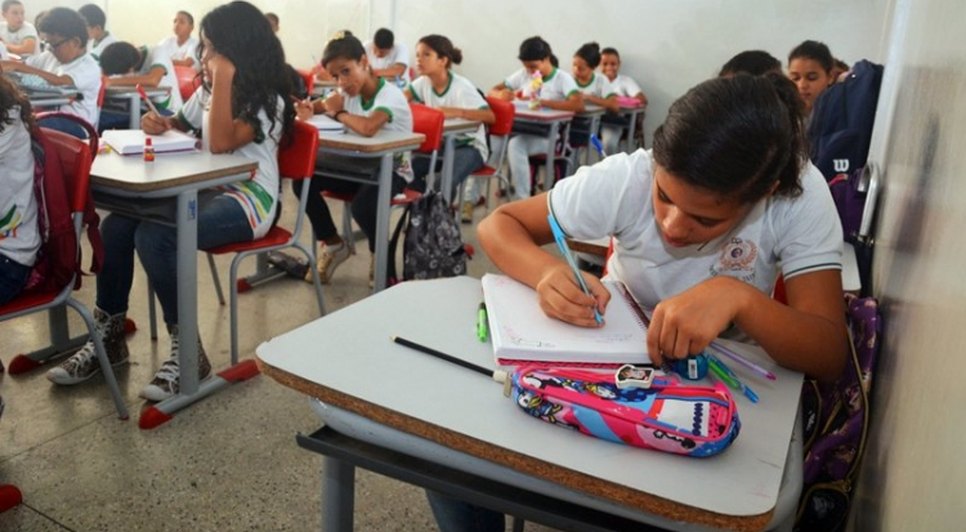 ESCOLA