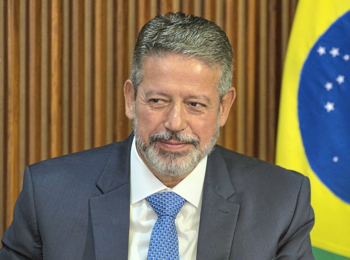 Diversificação agrícola: Arthur Lira aporta R$ 5 milhões em investimentos federais para a construção de 10 Casas do Mel em Alagoas