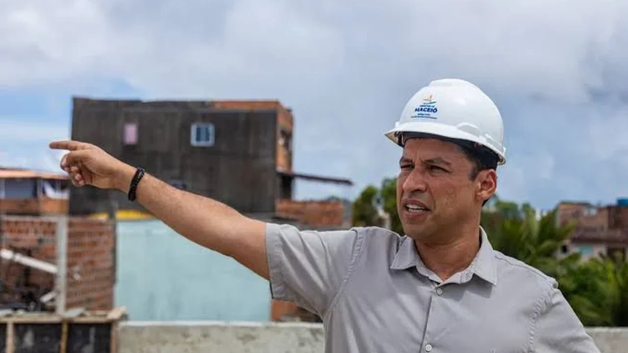 Morte de motoqueiro explorada politicamente por Rodrigo Cunha ocorreu em via sob responsabilidade da prefeitura de Maceió