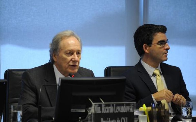 Lewandowski quer CNJ em nova sede para integrar servidores e reduzir custos