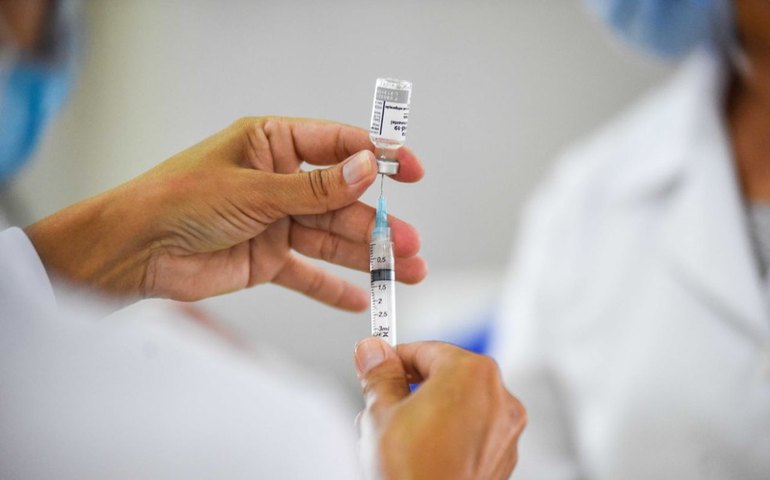 Covid-19: Piranhas fará mutirão de vacinação durante final do Campeonato de Futebol Amador