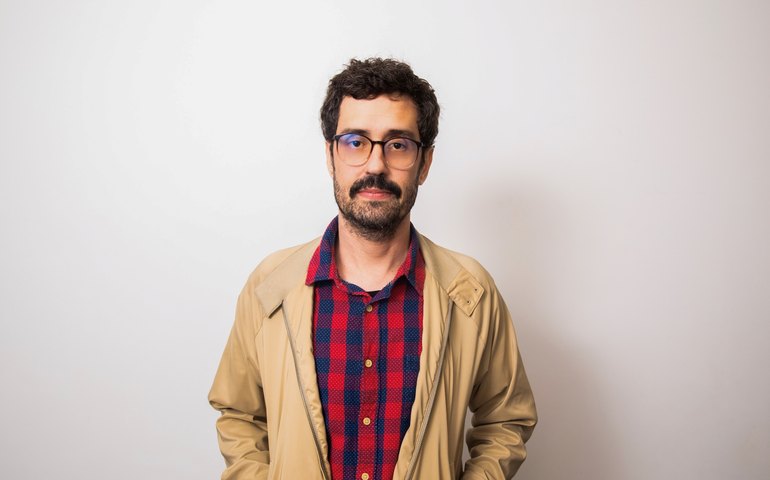 Livro reúne mais de 40 histórias de sucessos inesquecíveis contadas por artistas esquecidos