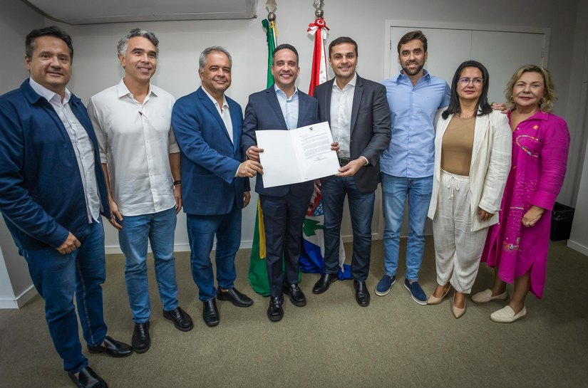 Ao lado do governador Paulo Dantas, secretário de prevenção à violência, Ricardo Dória, lança programa Corações da Paz