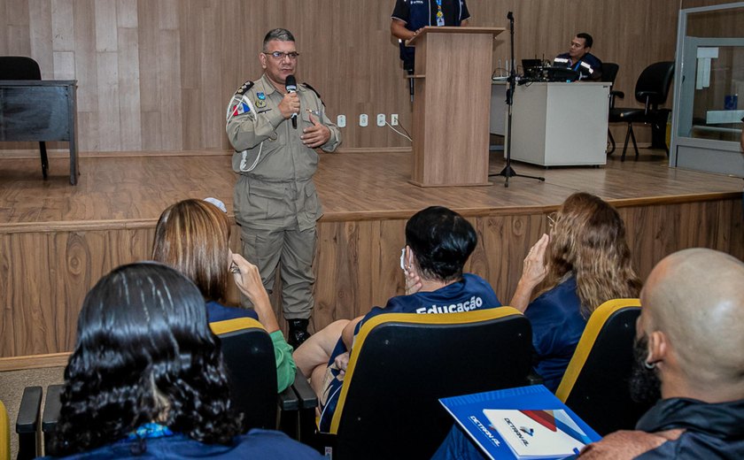 Batalhão de Trânsito promove palestras e fiscalizações na Semana dos Motoristas Profissionais