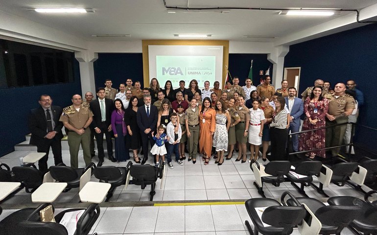 Profissionais da Segurança Pública concluem especialização em gestão política de valorização do trabalhador