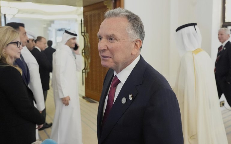 Mídia: Witkoff prevê ligação 'bem-sucedida' entre Trump e Putin na segunda-feira