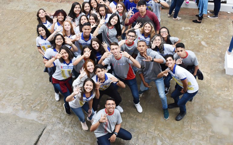 Escolas Sesi/Senai iniciam ano letivo com dinâmica, música e teatro