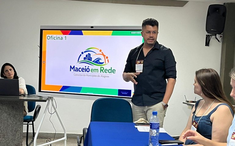 Semed Maceió apresenta experiências inovadoras durante encontro nacional