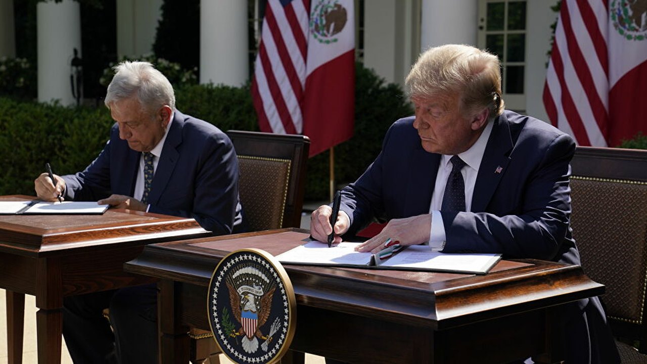 Trump e Obrador assinam declaração conjunta de cooperação entre EUA e México