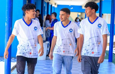 Governo investe R$ 16 milhões no pagamento do Cartão Escola 10